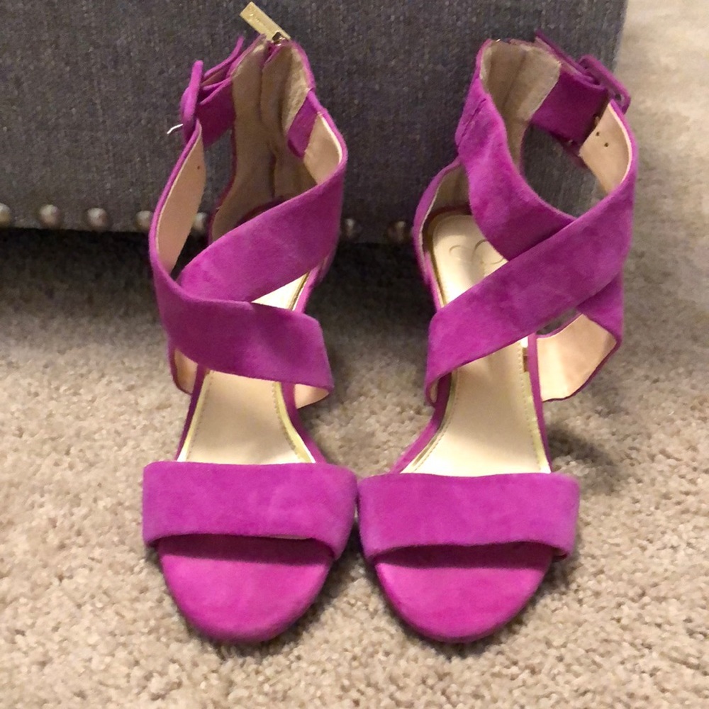 Size 6.5 Magenta Jessica Simpson brand heels